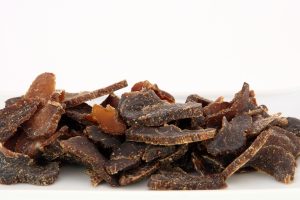 Is biltong a good alternative to crisps on the keto diet in the UK